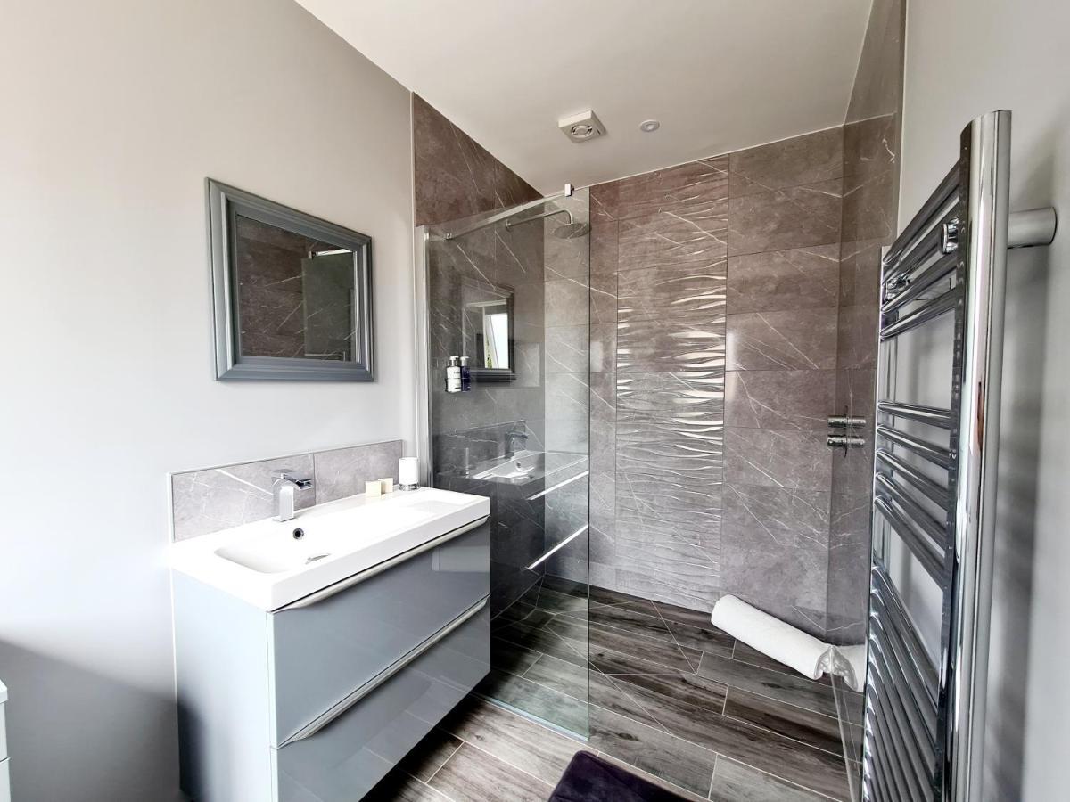 Mystique Barn Apartment บริสตอล ภายนอก รูปภาพ